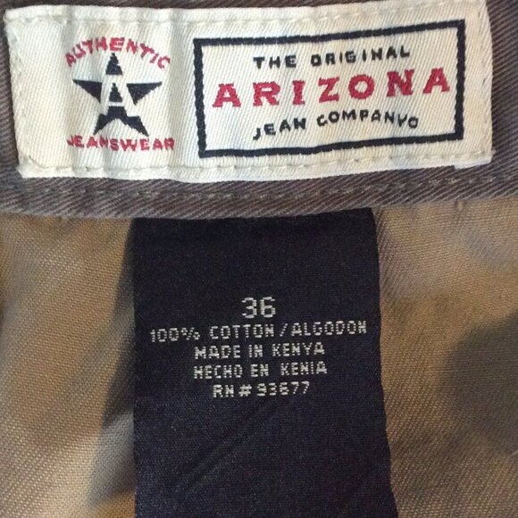 Arizona Tan Cargo Shorts Size 36 - Picture 6 of 8